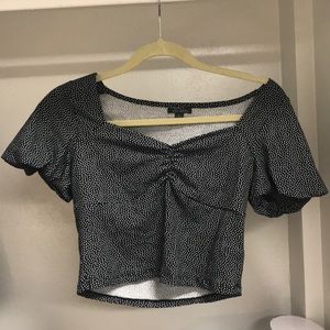 Women’s Short Sleeve Polkadot Top
